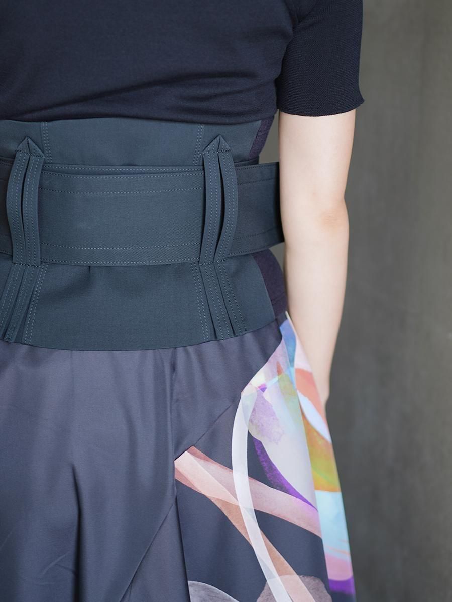 UJOH Wool Gabardine Paper Finish Wide Belt