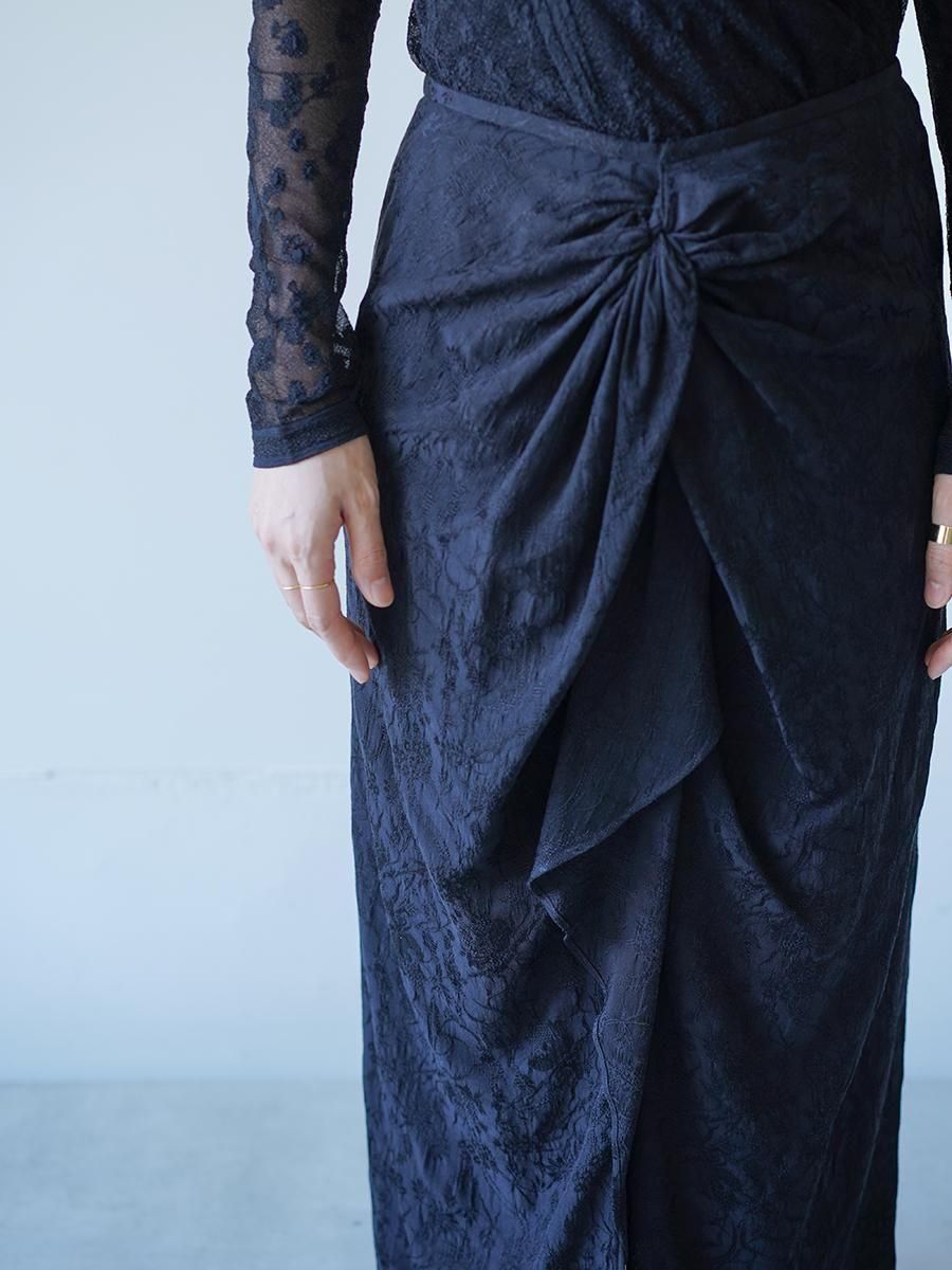 Mame Kurogouchi Floral Jacquard Back Drape Skirt