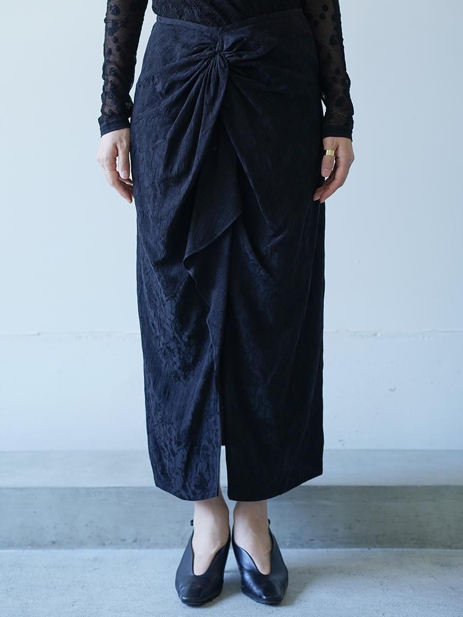 Mame Kurogouchi Floral Jacquard Back Drape Skirt