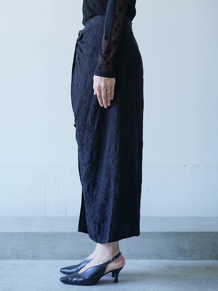Mame Kurogouchi Floral Jacquard Back Drape Skirt