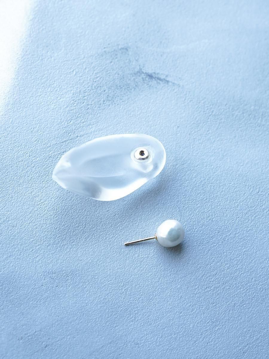 Mame Kurogouchi Organic motif Glass Earrings