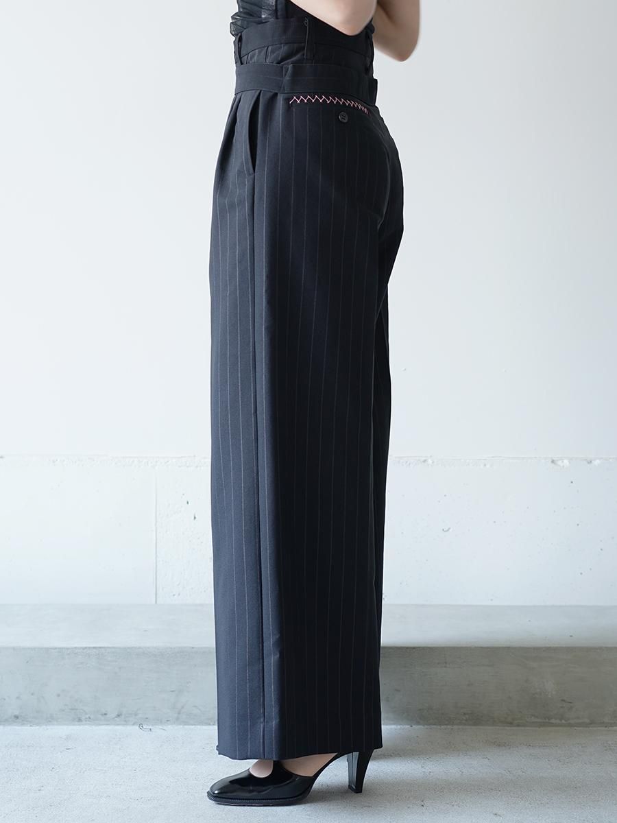 Chika Kisada Stripe Tuck Wide Pants
