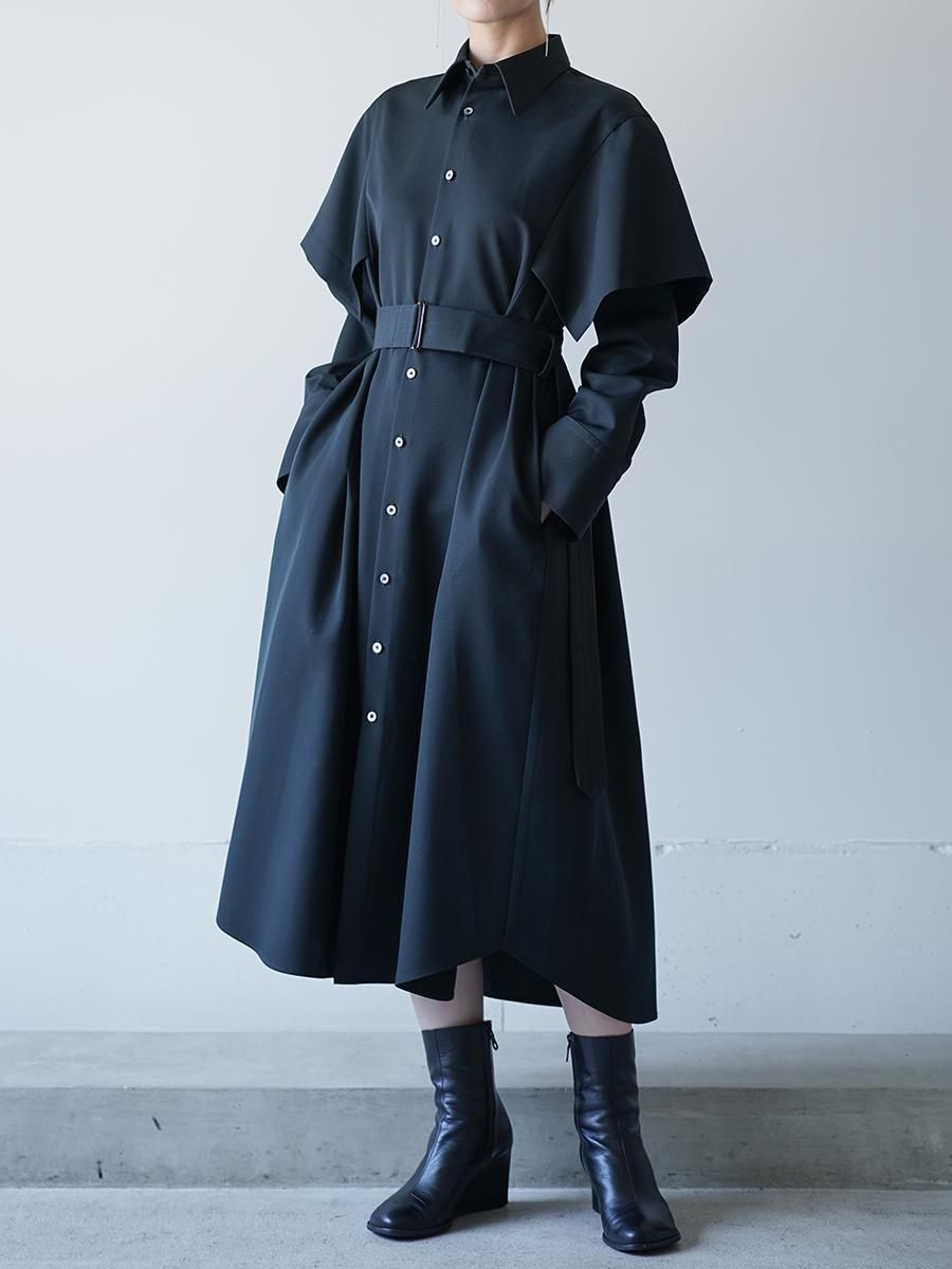 UJOH Wool Gabardine Paper Finish Handkerchief Sleeve Dress