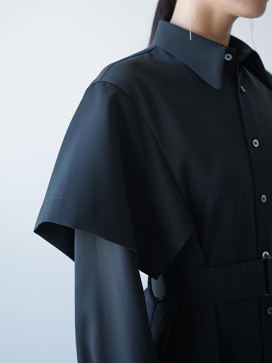 UJOH Wool Gabardine Paper Finish Handkerchief Sleeve Dress