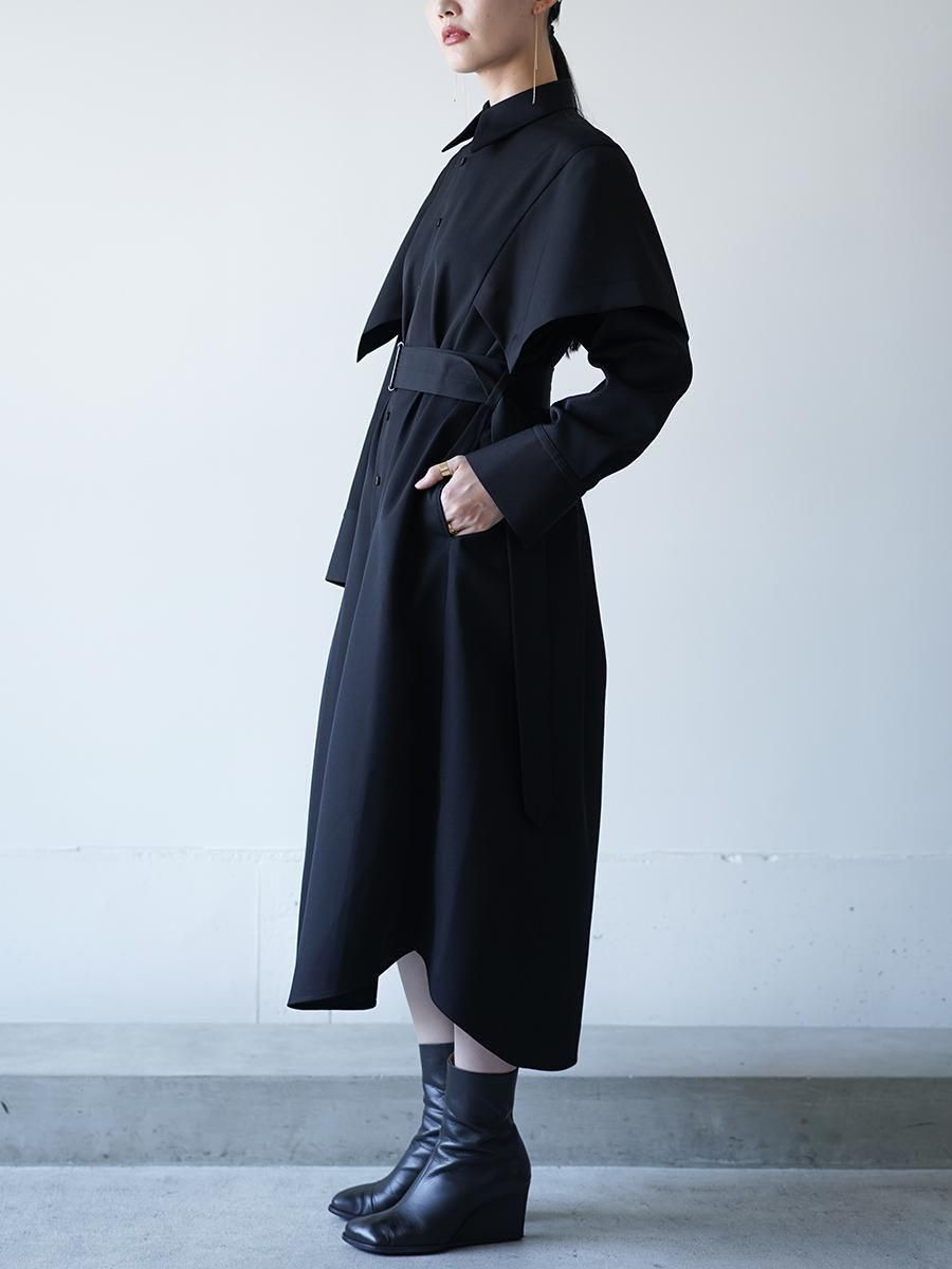 UJOH Wool Gabardine Paper Finish Handkerchief Sleeve Dress