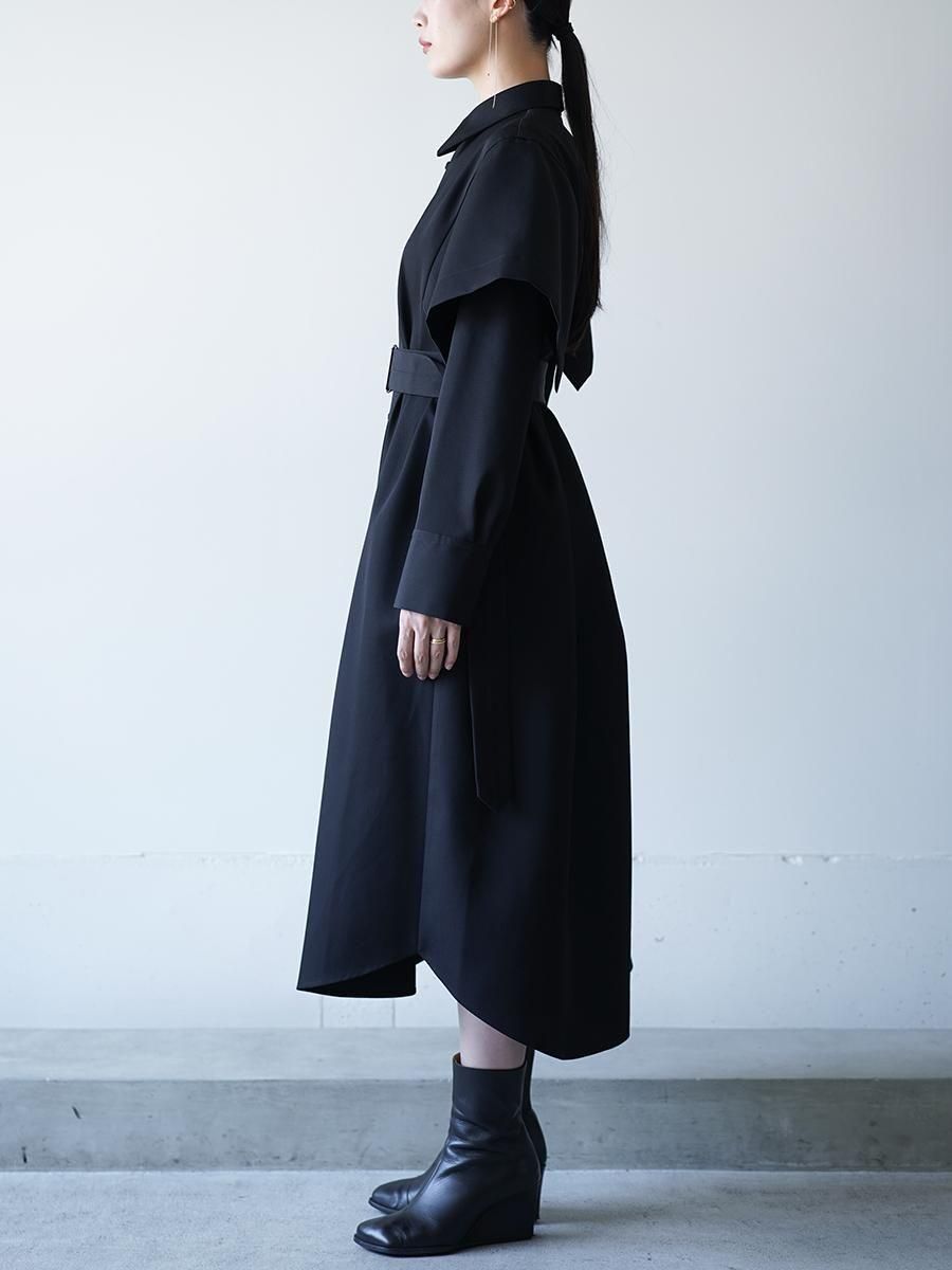 UJOH Wool Gabardine Paper Finish Handkerchief Sleeve Dress