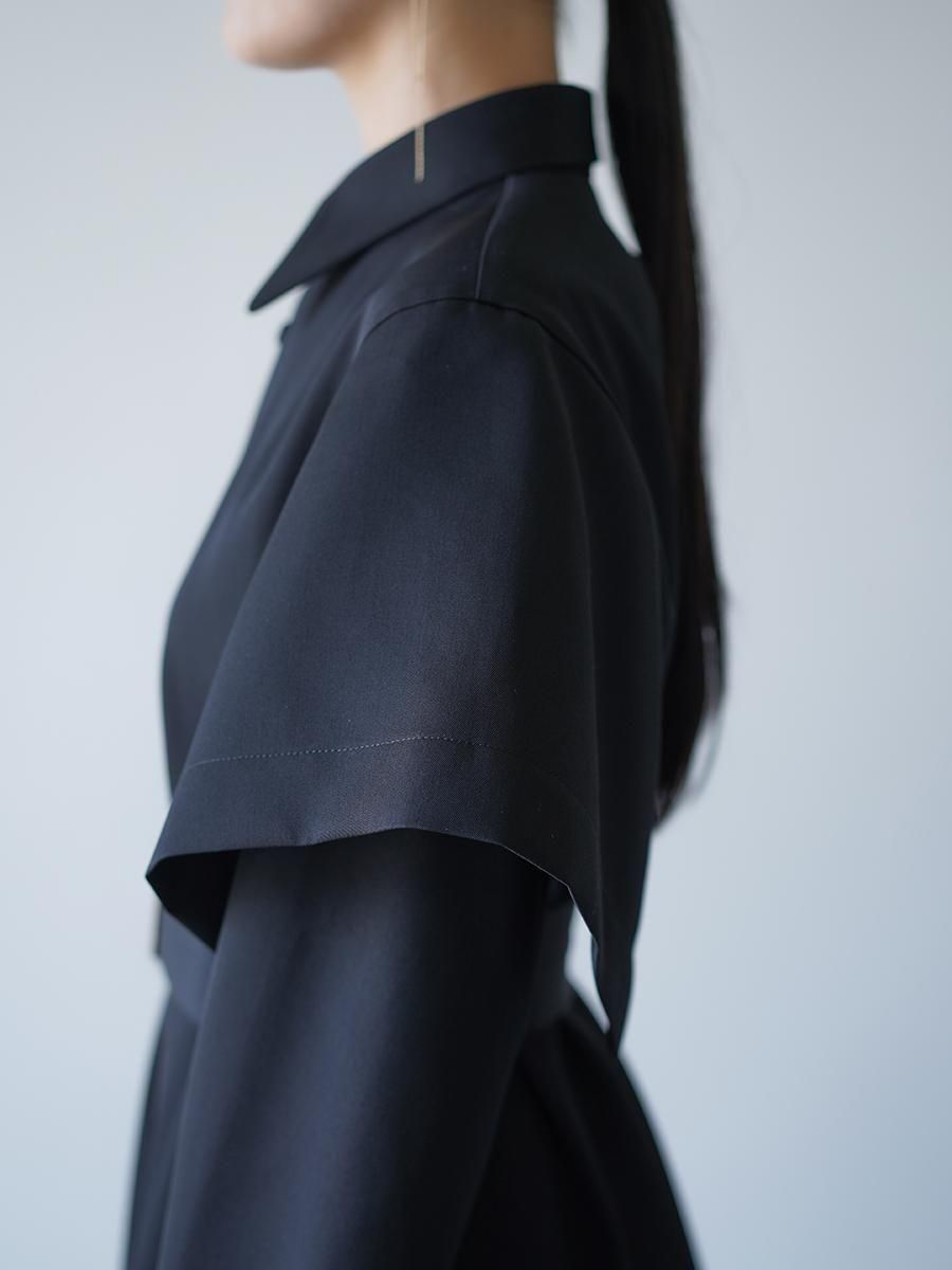 UJOH Wool Gabardine Paper Finish Handkerchief Sleeve Dress