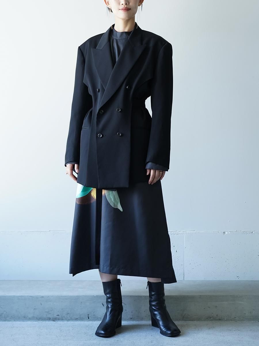 UJOH Wool Gabardine Paper Finish Slit 6BW Jacket