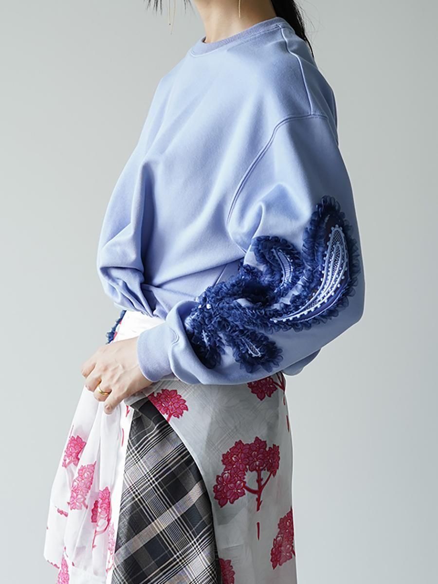 TELMA Embroidered Sweatshirt