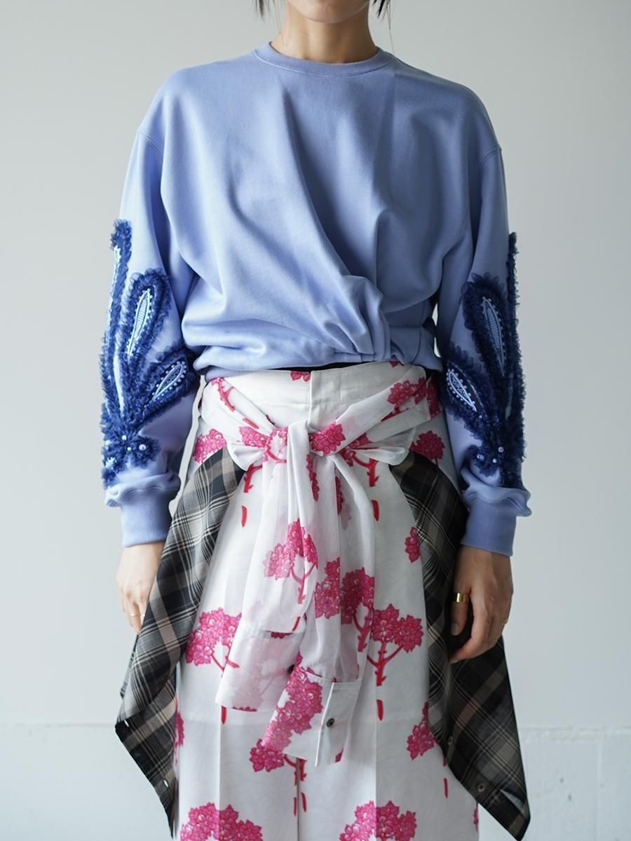 TELMA Embroidered Sweatshirt