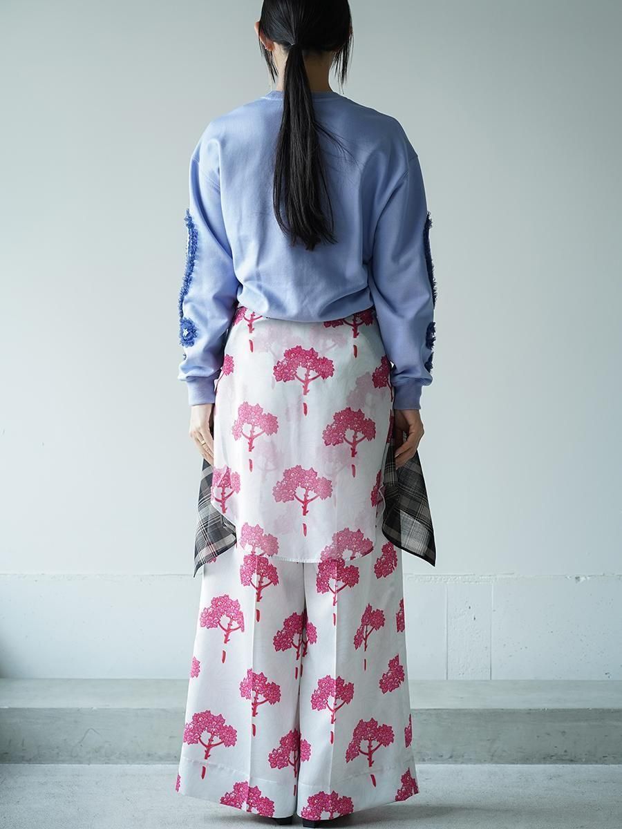 TELMA Embroidered Sweatshirt