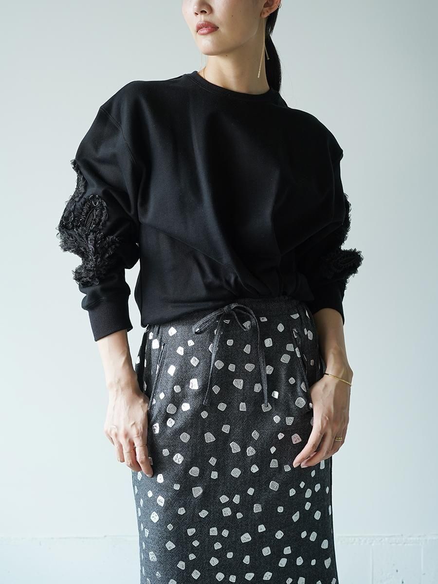 TELMA Embroidered Sweatshirt