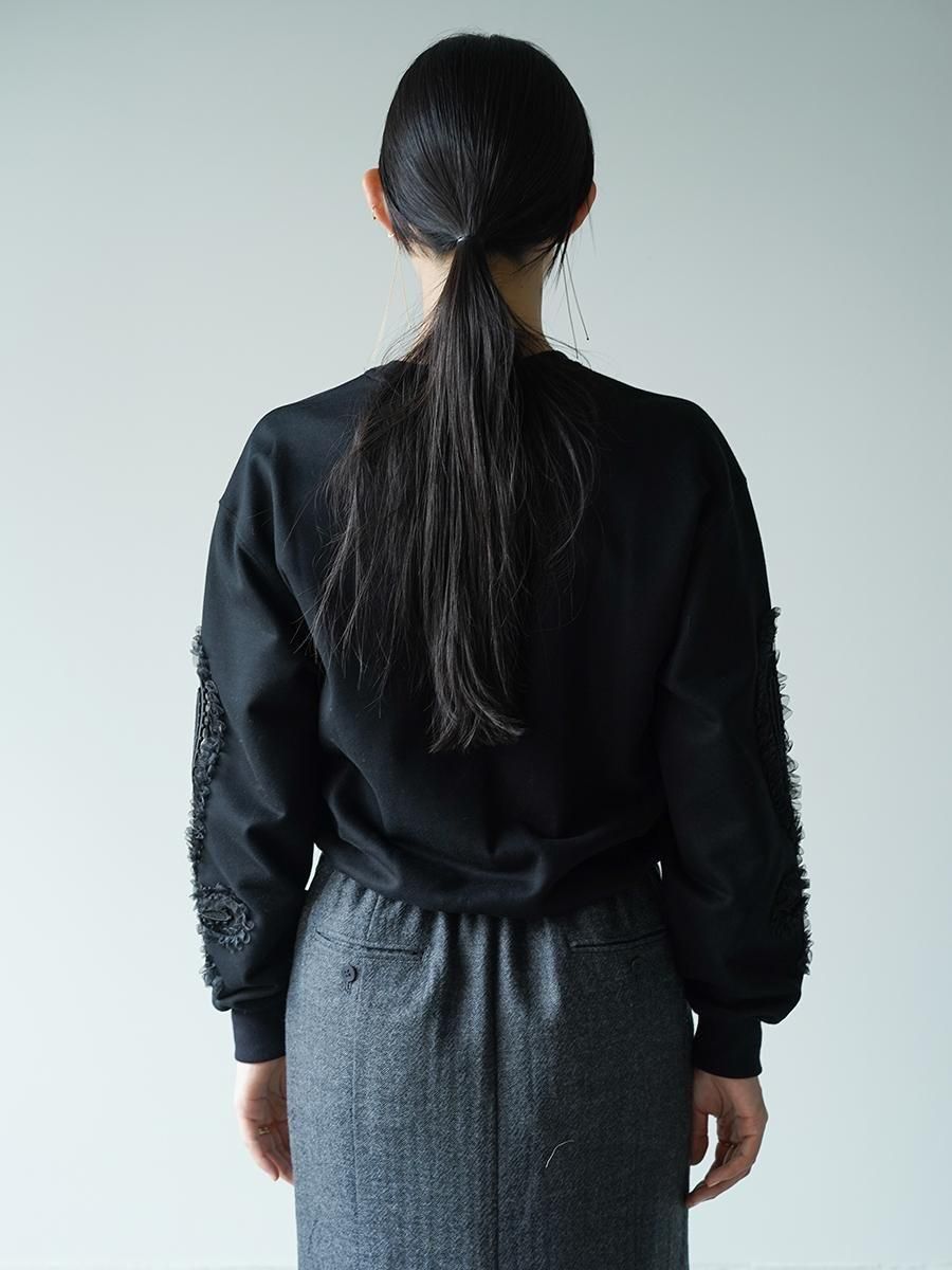 TELMA Embroidered Sweatshirt