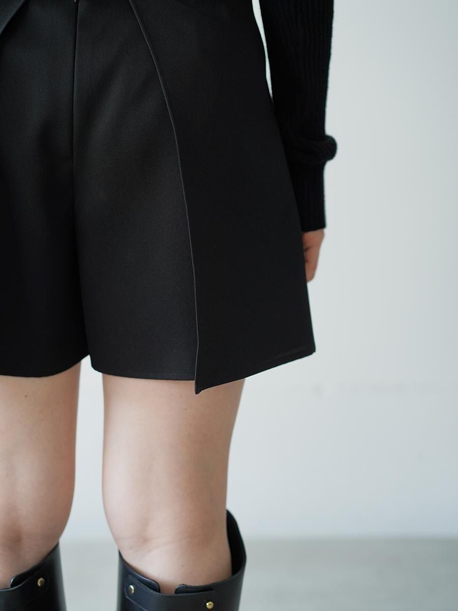THE RERACS RAYERED SKIRT SHORTS