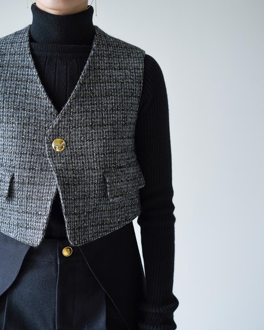 THE RERACS SHORT VEST