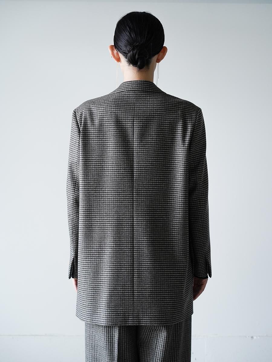 THE RERACS THE FACING TUXEDO