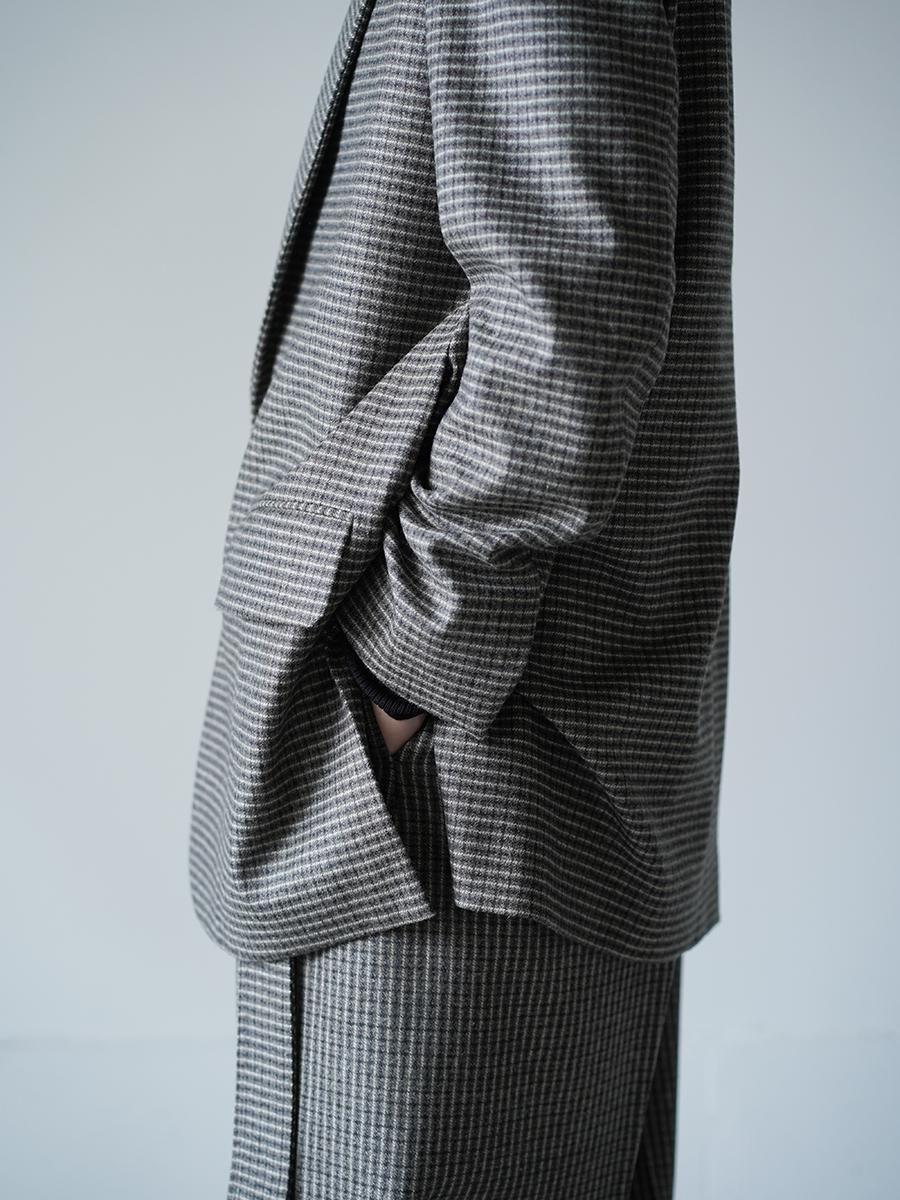 THE RERACS THE FACING TUXEDO