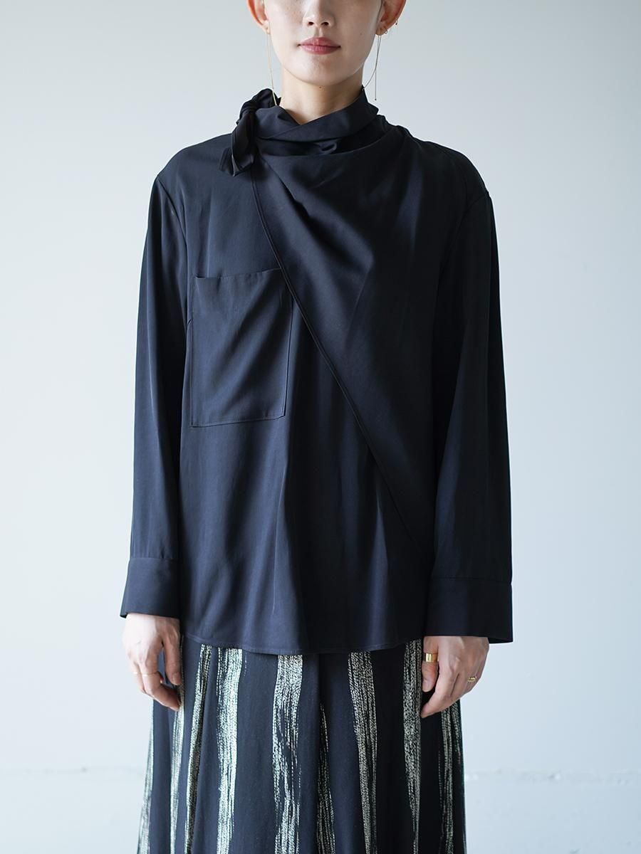 AKIRANAKA Sohvi drape neck pullover