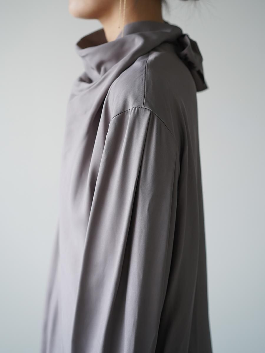 AKIRANAKA Sohvi drape neck pullover