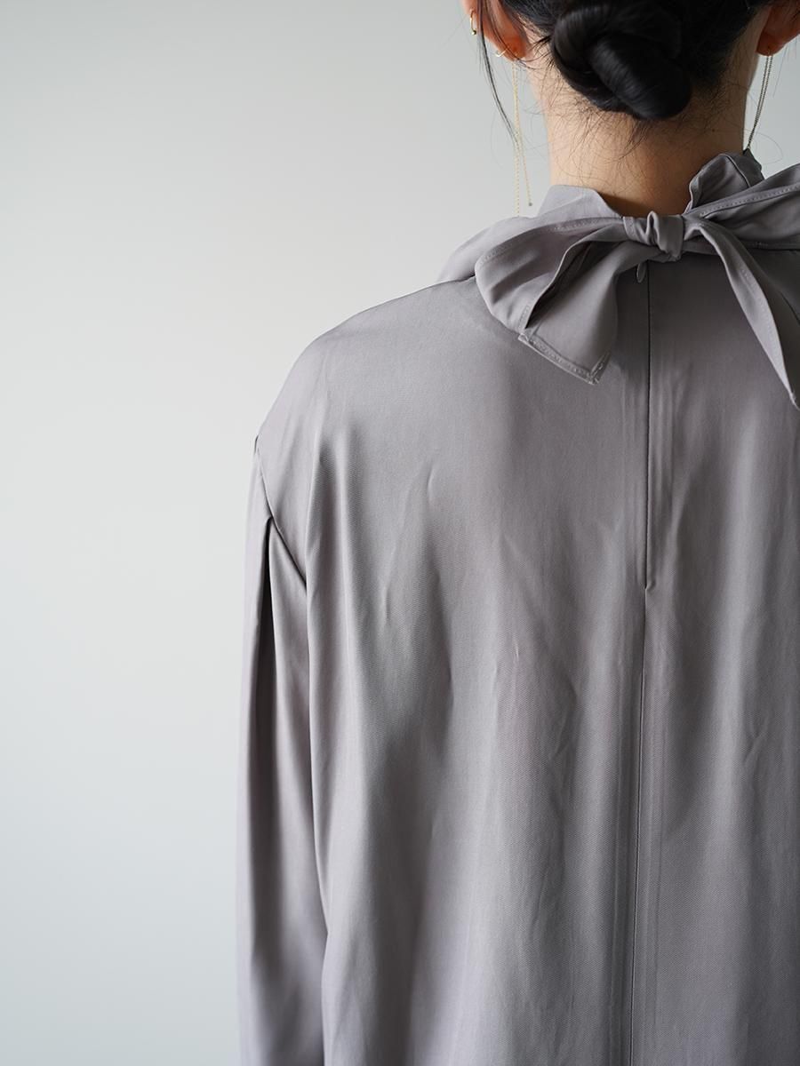 AKIRANAKA Sohvi drape neck pullover