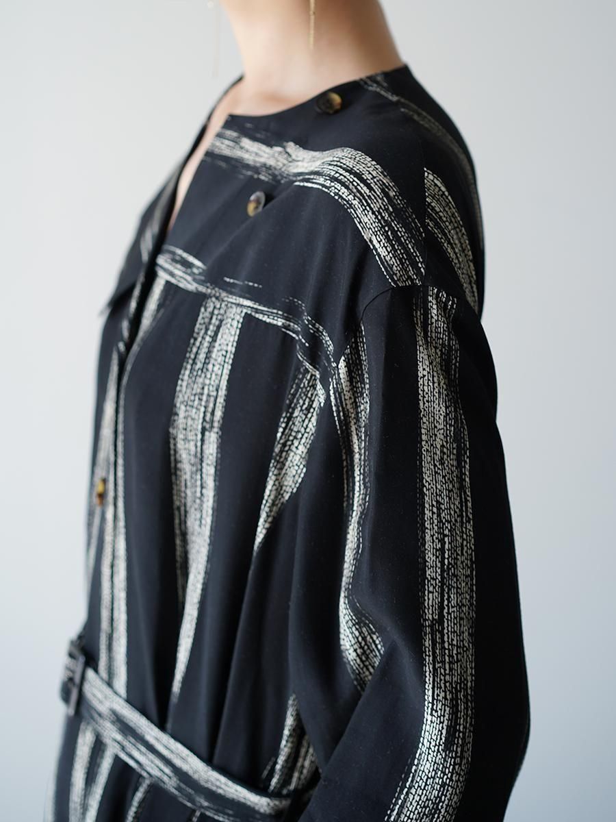 AKIRANAKA Stitch stripe dress