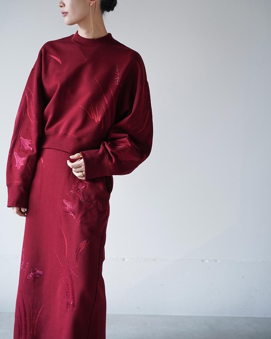 Mame Kurogouchi Floral Motif Embroidered Sweatshirts