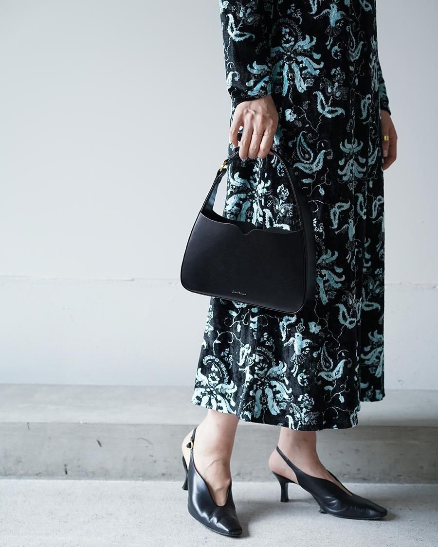 Mame Kurogouchi Cow Leather Handbag