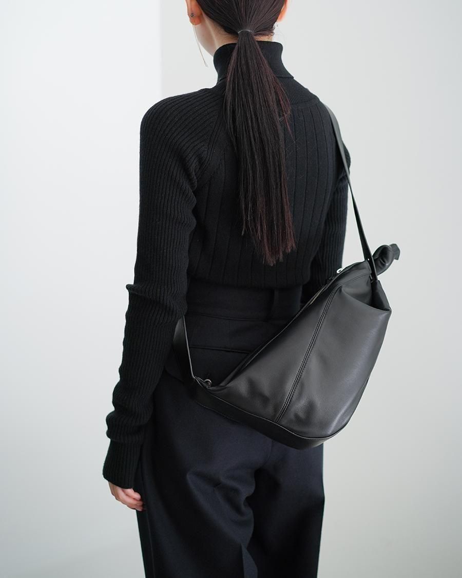 SAGAN vienna FUROSHIKI CROSSBODY BAG M LAMB