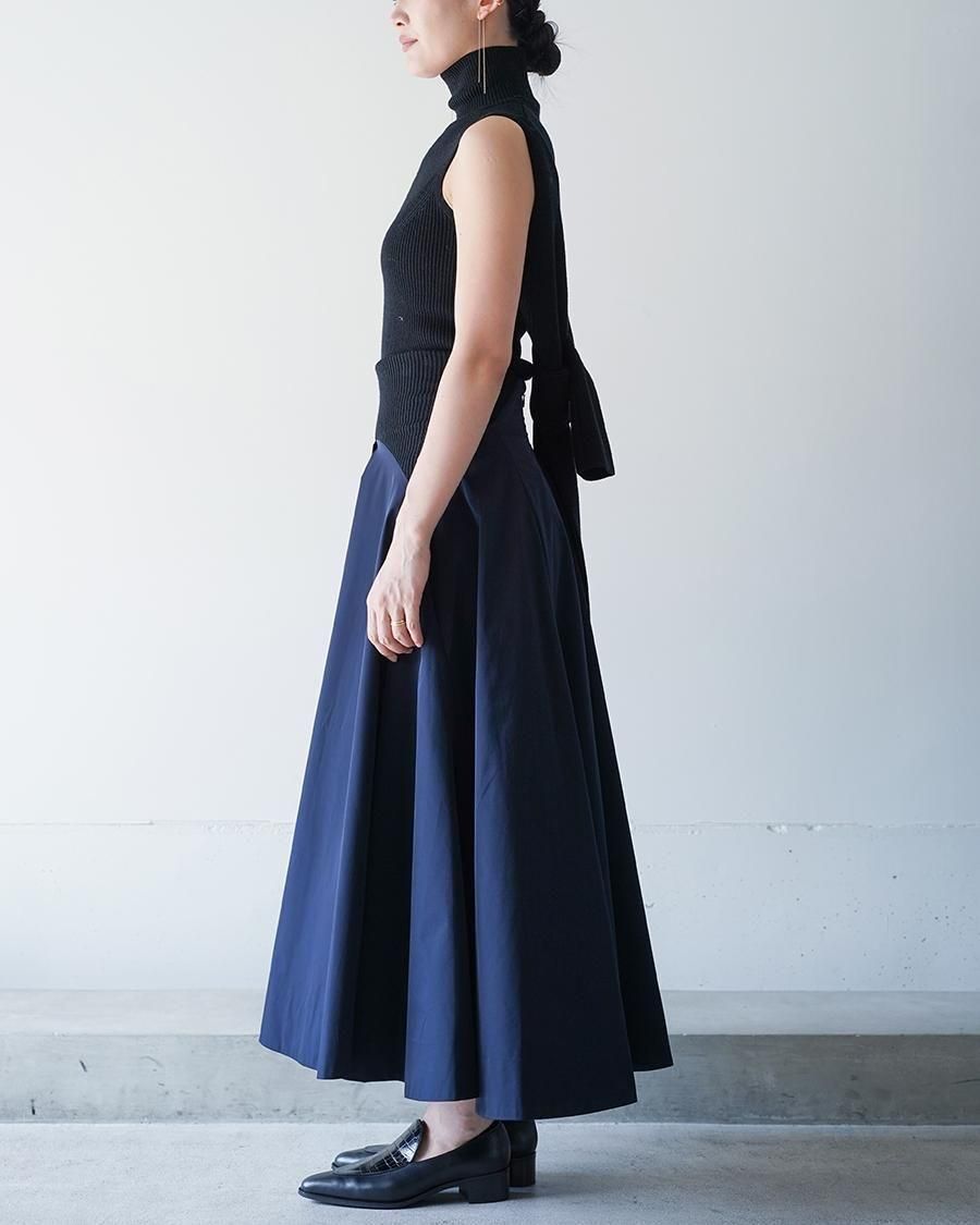 HARUNOBUMURATA MADELYN