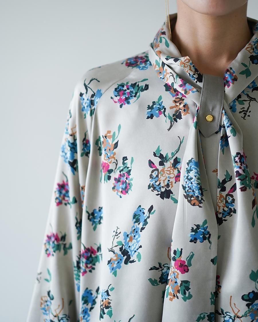 THE RERACS RERACS BOWTIE PULLOVER BLOUSE