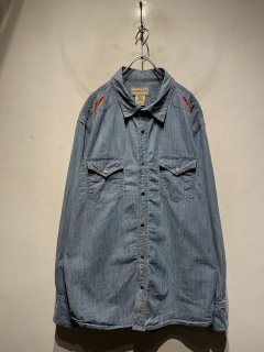 “Scandia woods” L/S Embroidered Chambray Shirt L