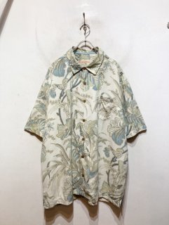 “Tommy Bahama” S/S Pattern Silk Shirt