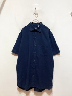 “VAN HEUSEN” S/S Seersucker Pattern Shirt