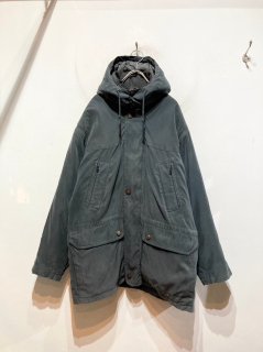 “WOODSMAN” Hooded Peach Skin Half Coat With Quilting Liner