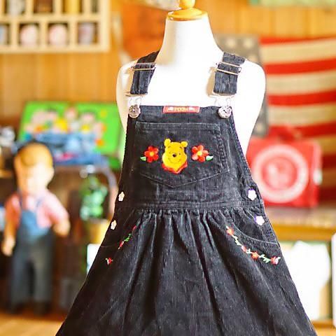 くまキング柄ジャンパースカート カチューシャ セット 黒 ゴブラン風くまちゃんレースアップフリルジャンパースカート