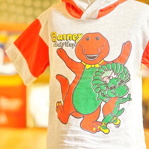 Barney Tシャツ