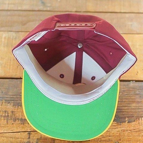 ヴィンテージデッドストックNCAAキッズキャップ