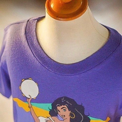 ★ディズニー★ノートルダムの鐘★Tシャツ ヴィンテージディズニー『ノートルダムの鐘』キッズTシャツUSA製
