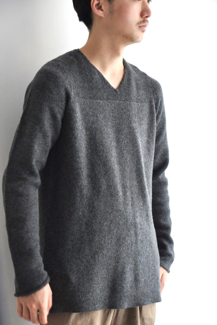 COSMIC WONDER / Tasmanian wool oversized sweater / Dark grey
