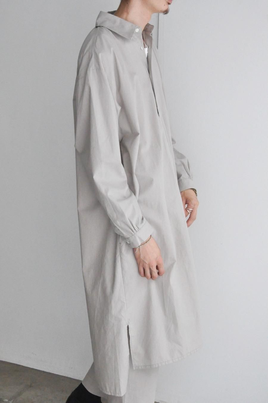 COSMIC WONDER / Cotton wool shirt dress / Light gray - Nid / nid a deux ONLINE STORE COSMIC WONDER / Cotton wool shirt dress / Light gray - Nid / nid a deux ONLINE STORE
