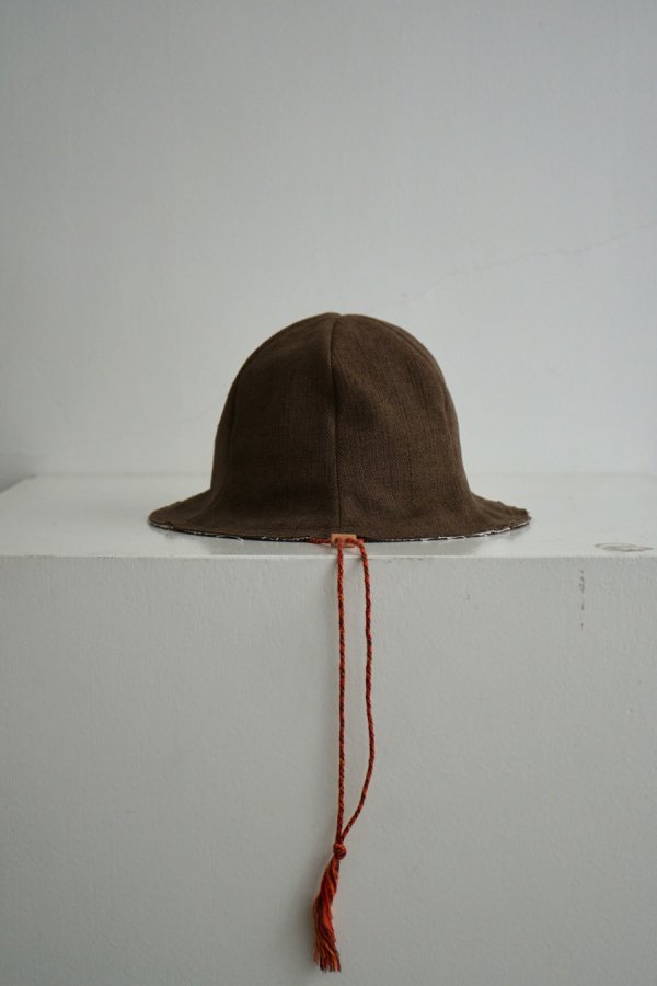 Nine tailor / Yallow Hat / BROWN