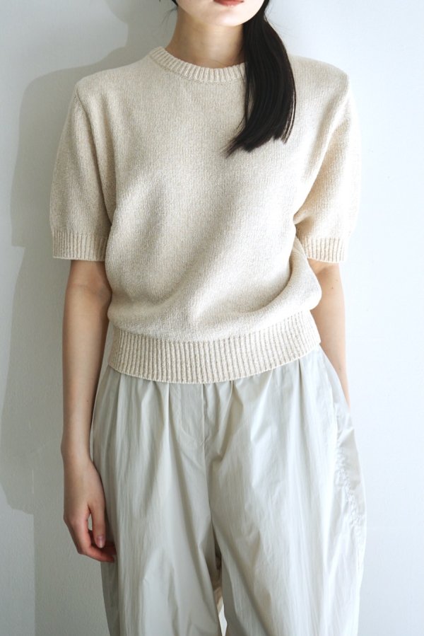 AMOMENTO / BACK CUT-OUT PULLOVER / BEIGE