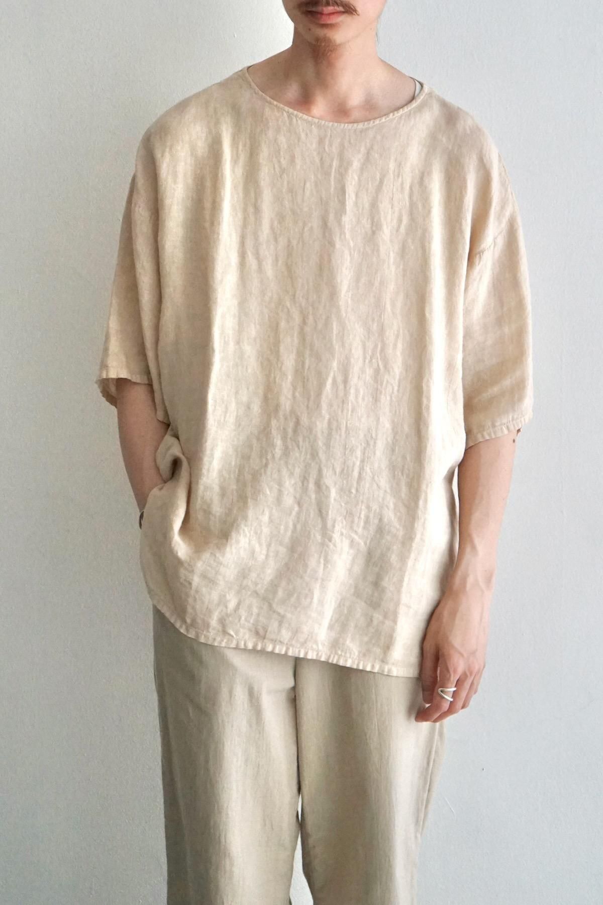 COSMIC WONDER / Old. floral patterned linen t-shirt / Beeswax