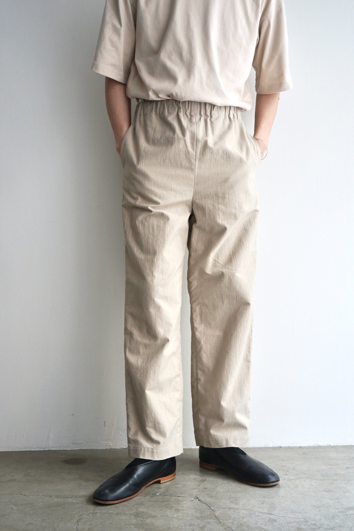 COSMIC WONDER / Classic back satin folk pants / LIGHT BEIGE