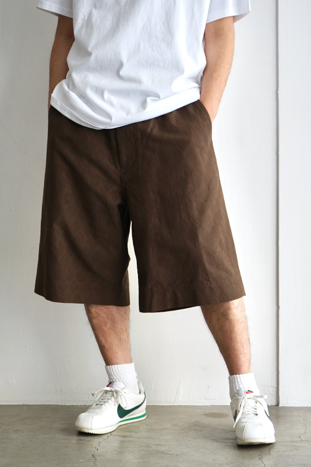 MERELY MADE / PLANT JACQUARD WIDE SHORTS / CHOCOLATE