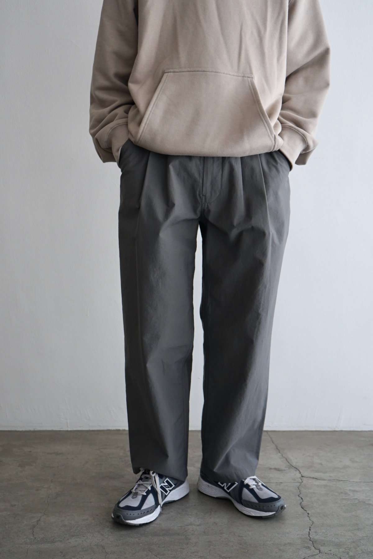 NEITHERS / Creator Pants / Olive Grey