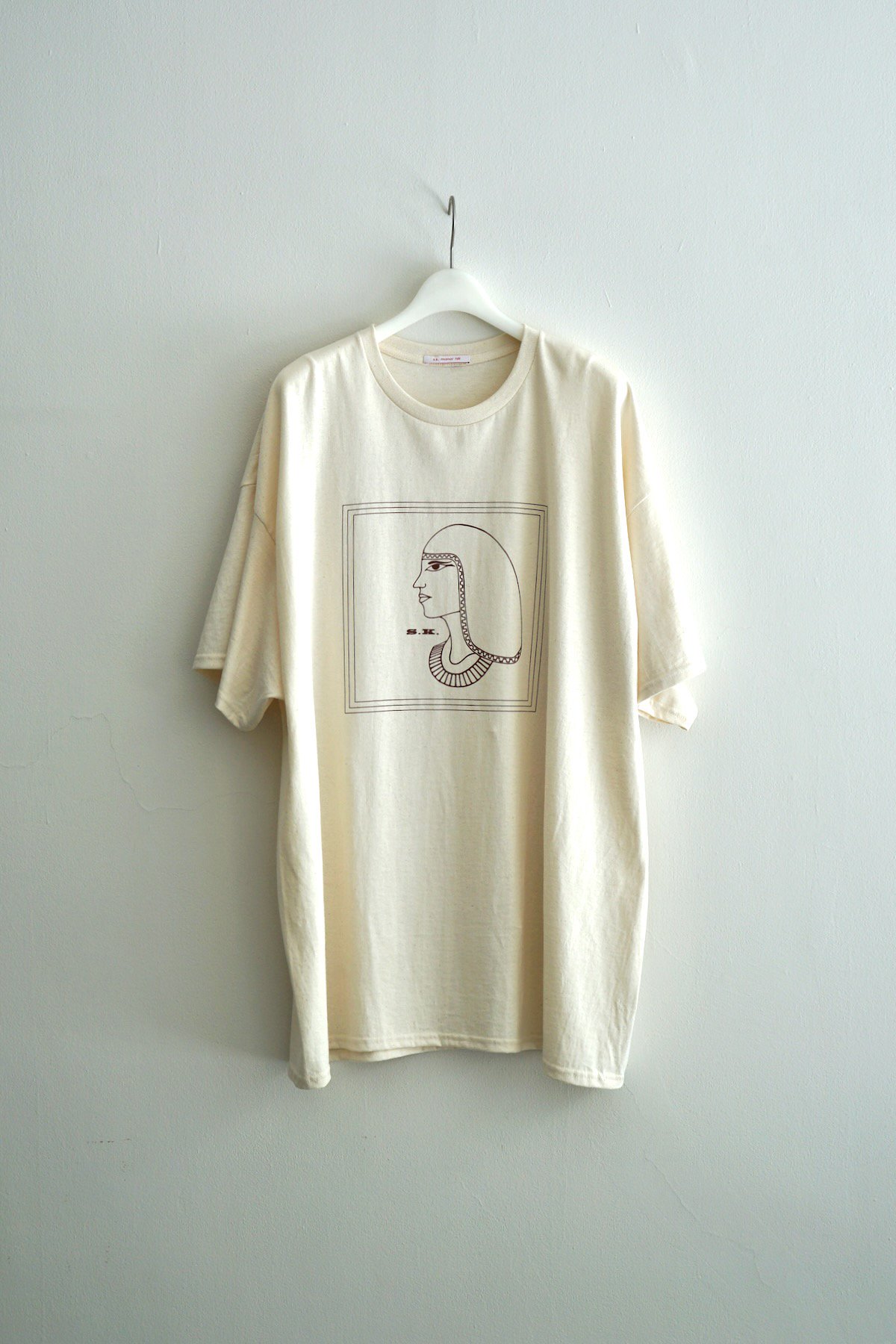 s.k. manor hill / SS Goddess T-Shirt / Natural Cotton