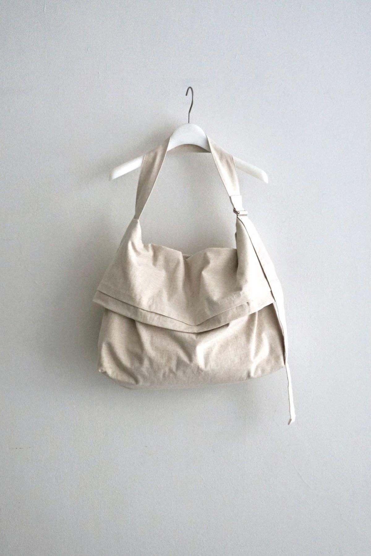 KAILI TRANSFORM BAG 生成り KaILI - カイリ】TRANSFORM BAG CH L - ECRU | 公式通販サイト