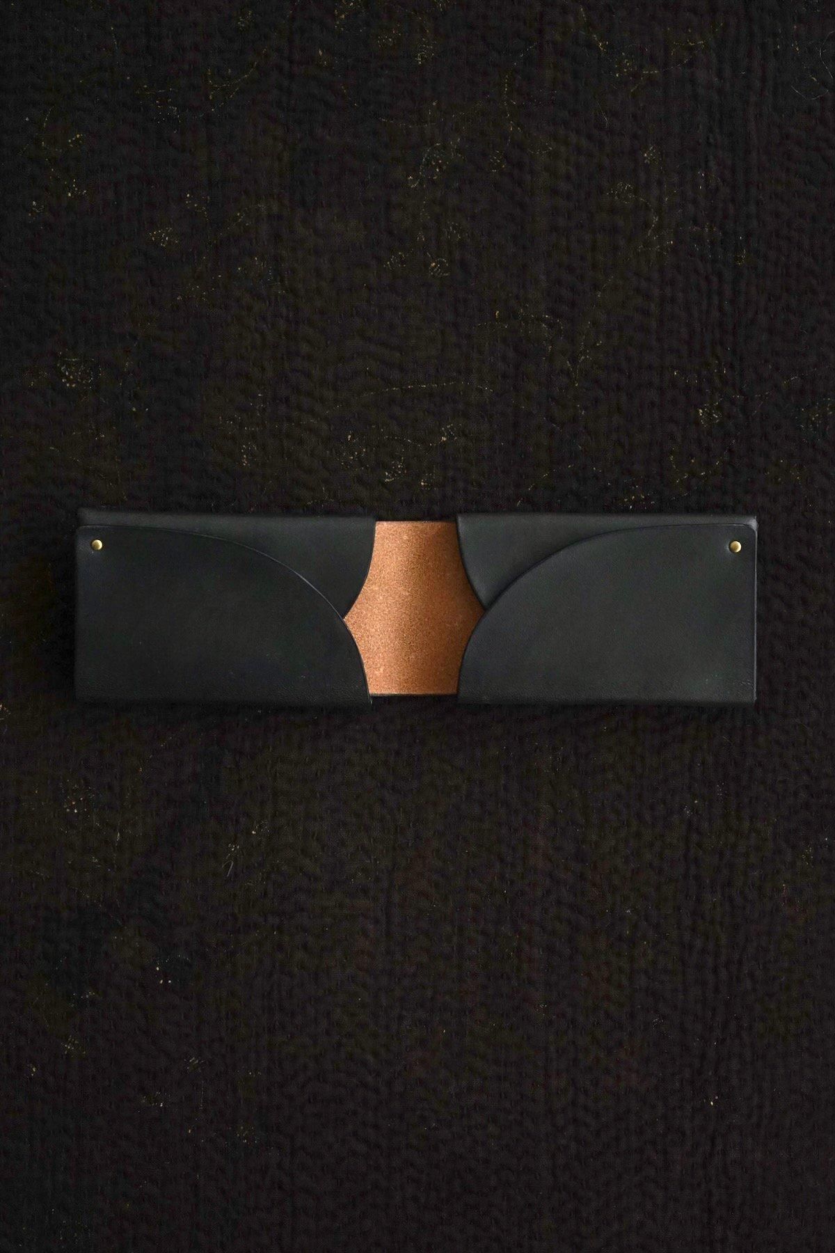 h&craft.  / Minimal Card Case / Kakishibu