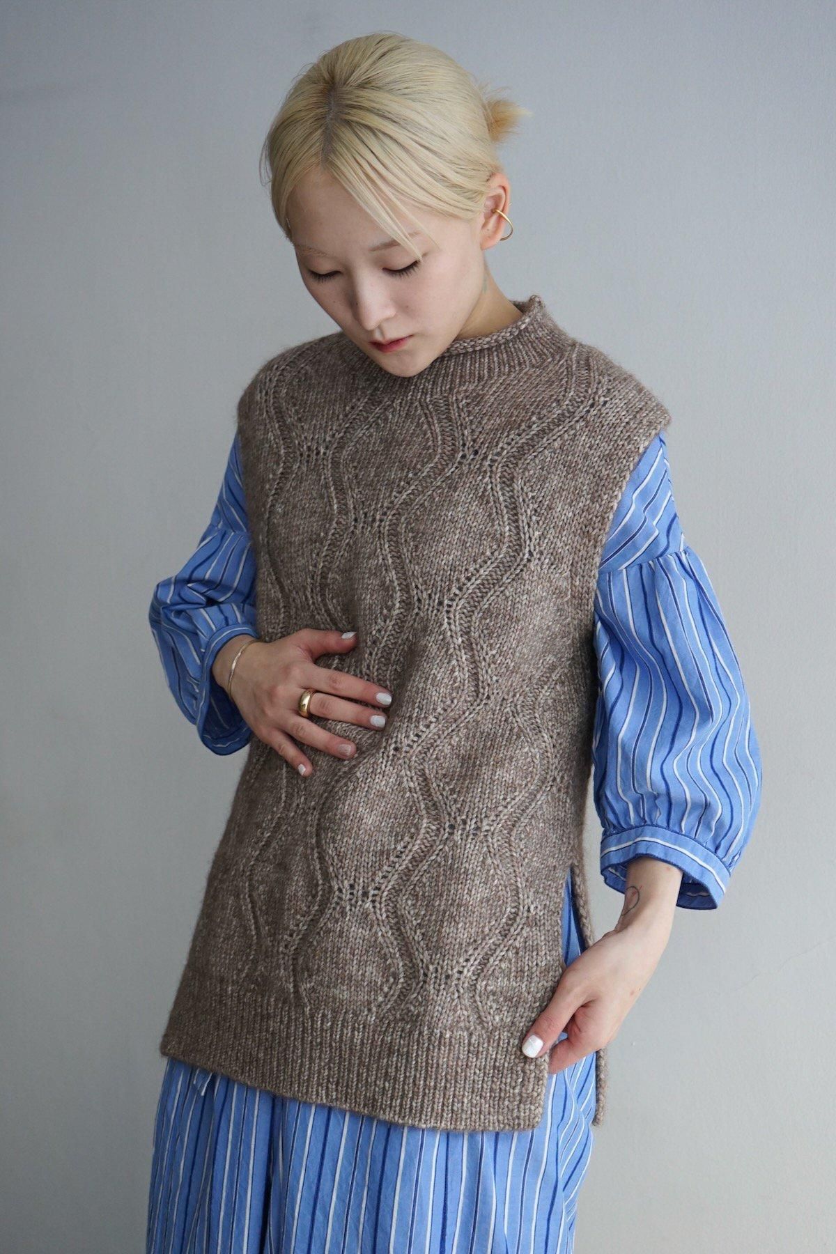 TOAST / Reverse Cable Cotton Alpaca Tank / Biscuit